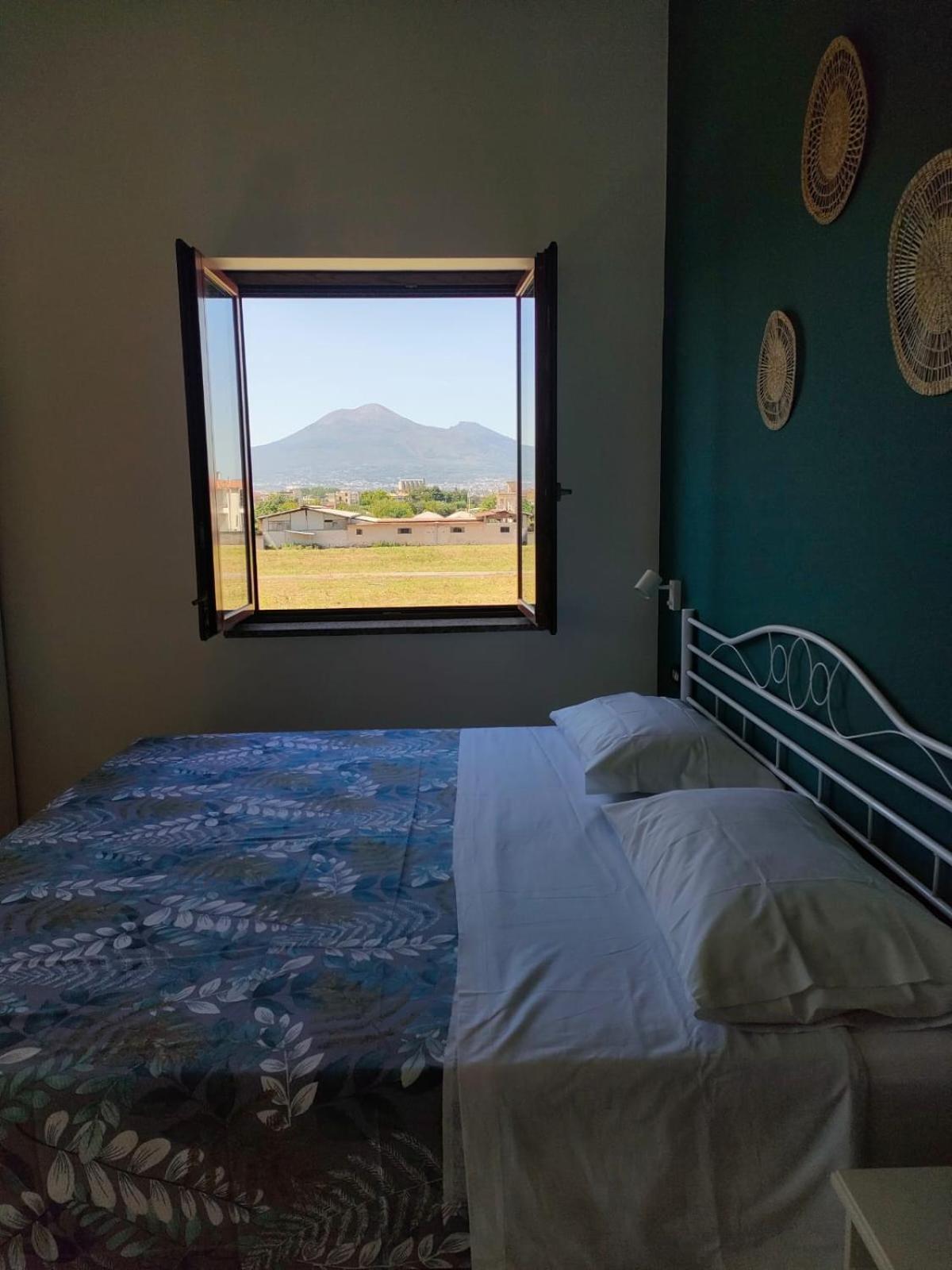 Lilla Housing Apartment Castellammare di Stabia Exterior foto