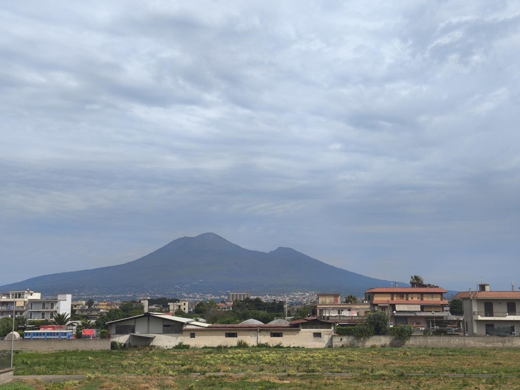 Lilla Housing Apartment Castellammare di Stabia Exterior foto