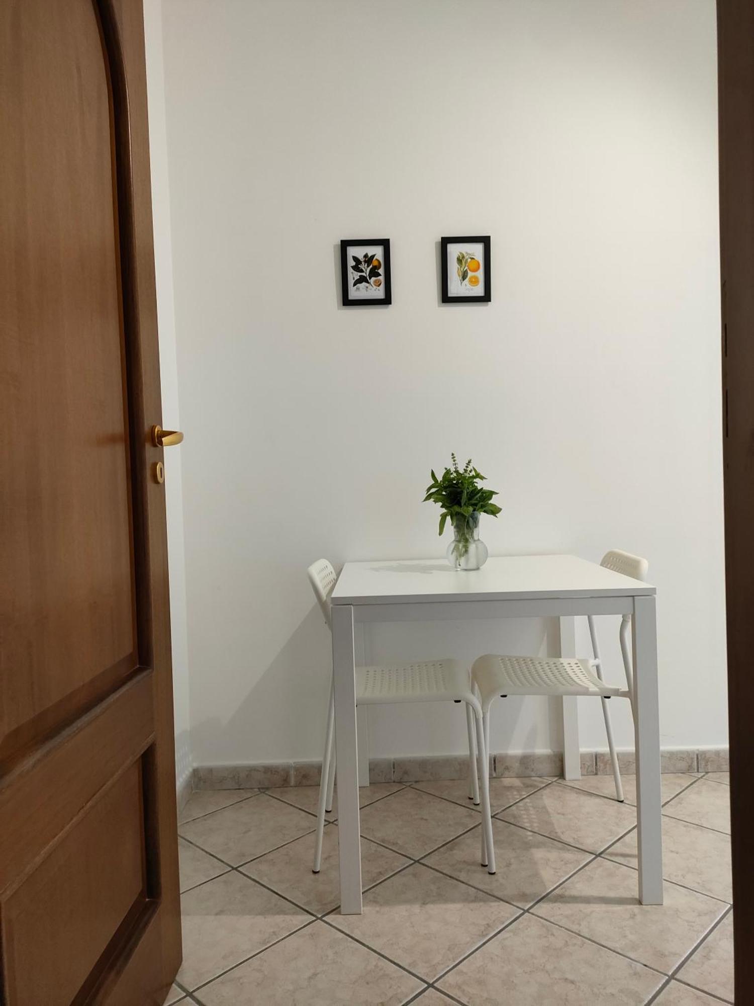 Lilla Housing Apartment Castellammare di Stabia Exterior foto